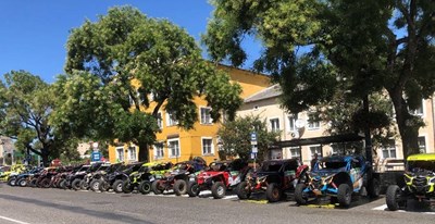 Side by Side vehicles